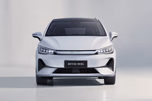 byd m6 full front view 525976
