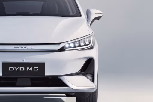 byd m6 headlight 901450