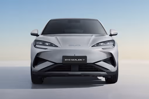 byd sealion 7 full front view 918247